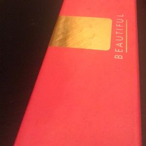 Estée Lauder/ Beautiful/ perfumed soap